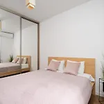 Urban Chic - One Bedroom - Stays&g85-5 华沙
