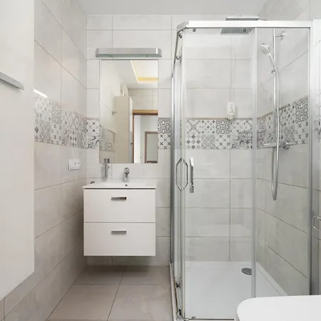 Urban Chic - One Bedroom - Stays&g85-5 Апартаменты *